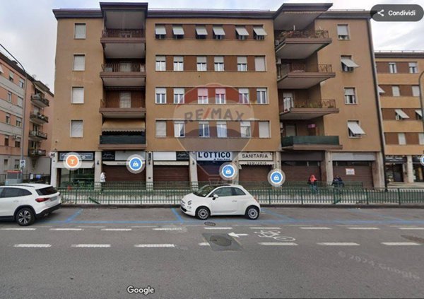 negozio in vendita a Brescia in zona Porta Venezia