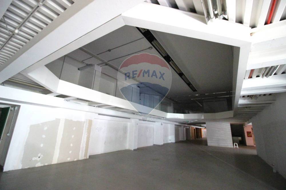 negozio in vendita a Brescia in zona Centro Storico