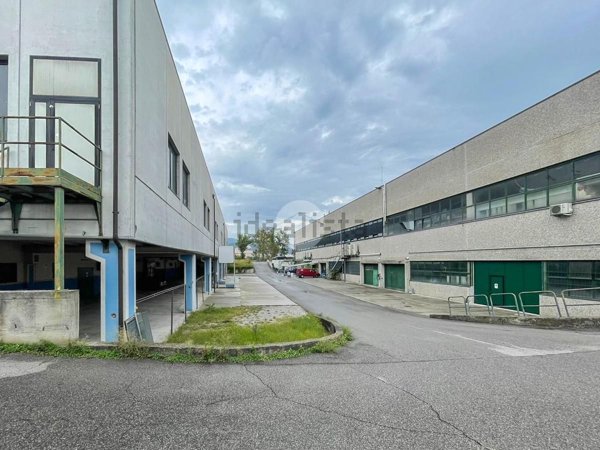 ufficio in vendita a Brescia in zona Sant'Eufemia
