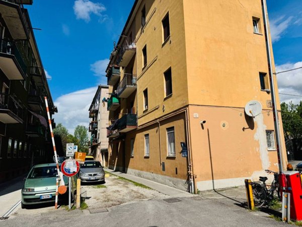 appartamento in vendita a Brescia in zona Quartiere Primo Maggio