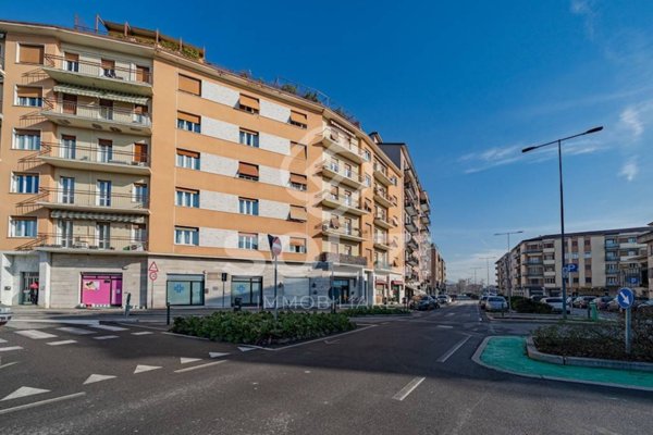appartamento in vendita a Brescia in zona Volta