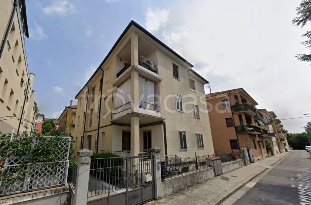 appartamento in vendita a Brescia in zona Porta Venezia