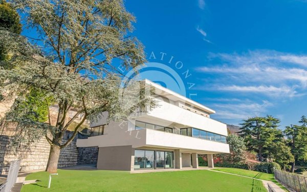 casa indipendente in vendita a Brescia