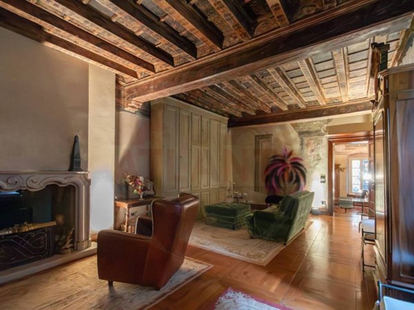 casa indipendente in vendita a Brescia in zona Centro Storico