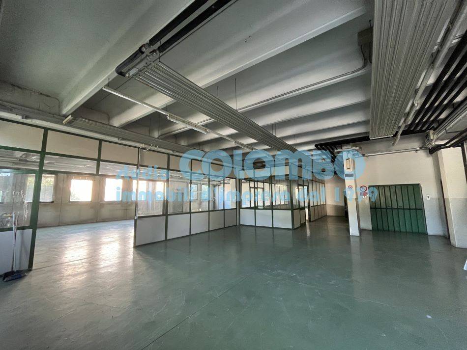 locale di sgombero in vendita a Brescia in zona Sant'Eufemia