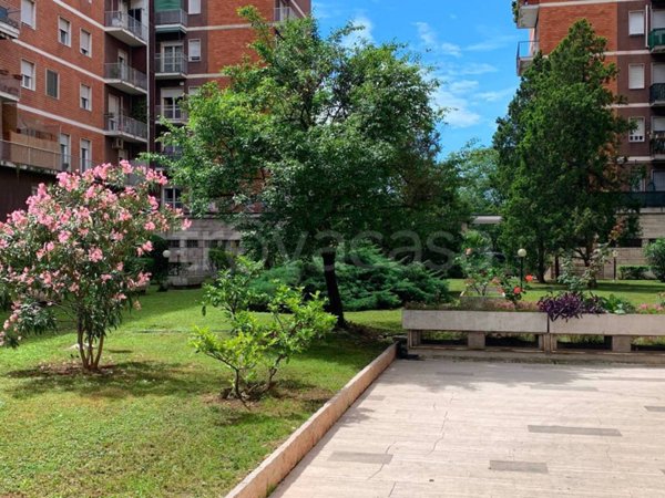 appartamento in vendita a Brescia in zona Lamarmora