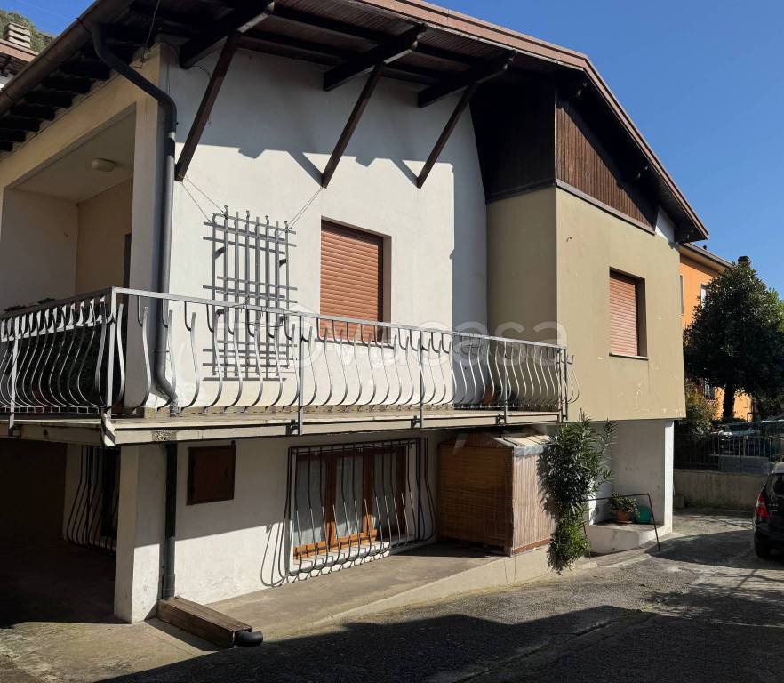 casa indipendente in vendita a Brescia in zona Sant'Eufemia