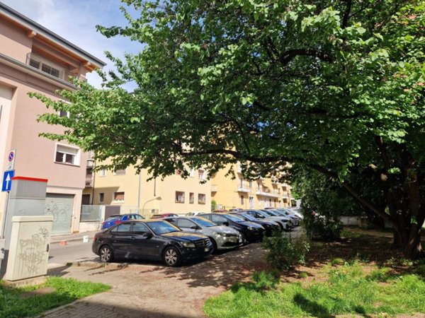 appartamento in vendita a Brescia in zona Crocifissa di Rosa
