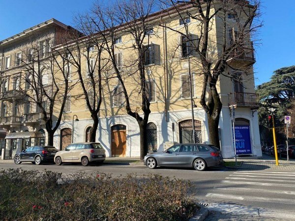 ufficio in vendita a Brescia in zona Borgo Trento
