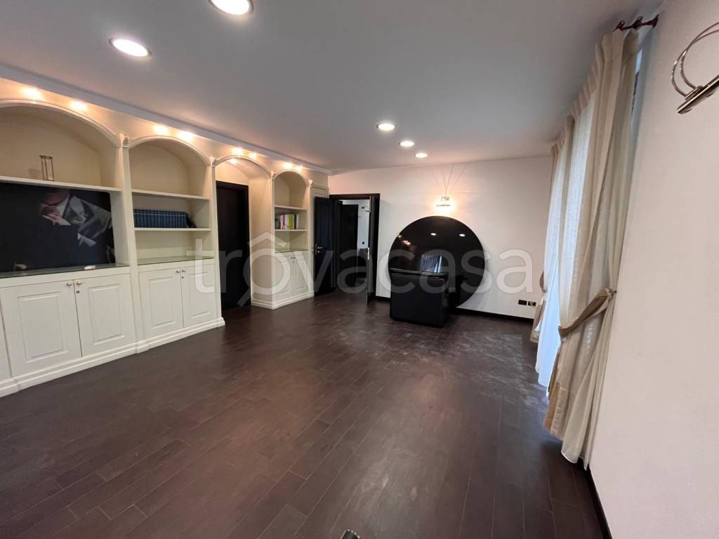 ufficio in vendita a Brescia