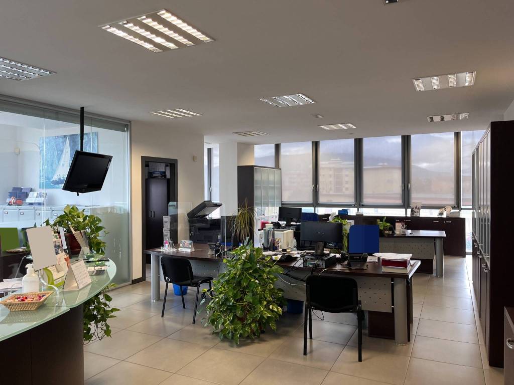 ufficio in vendita a Brescia in zona Chiusure