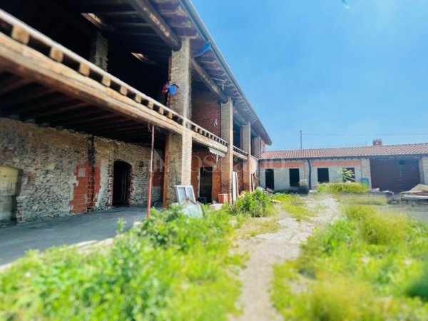 casa semindipendente in vendita a Brescia in zona Quartiere Primo Maggio