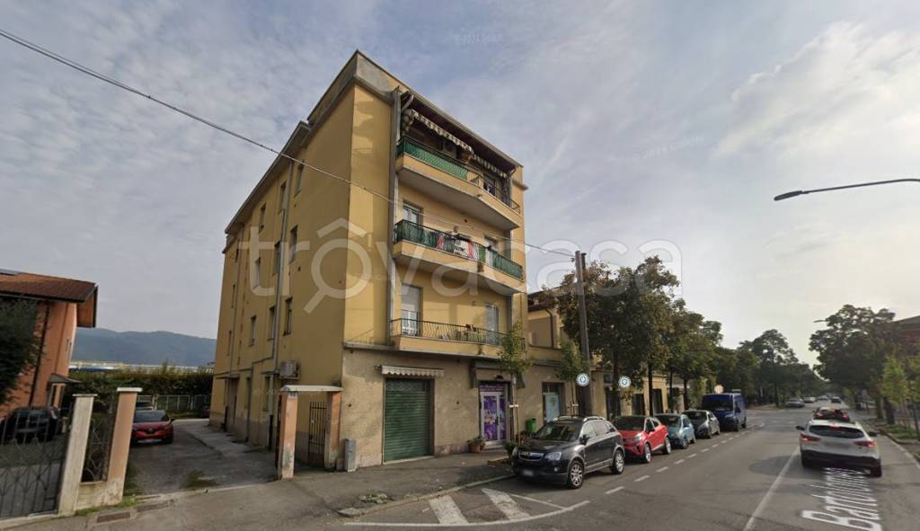 appartamento in vendita a Brescia in zona San Bartolomeo