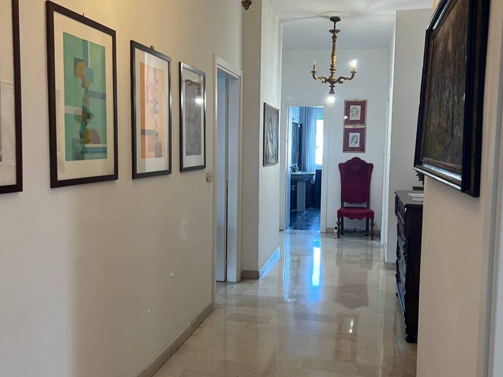 appartamento in vendita a Brescia in zona Mompiano