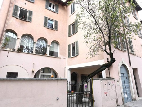 appartamento in vendita a Brescia in zona Centro Storico
