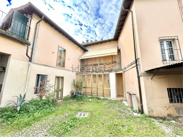 appartamento in vendita a Brescia in zona Porta Cremona
