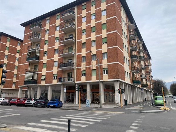 appartamento in vendita a Brescia in zona Borgo Trento