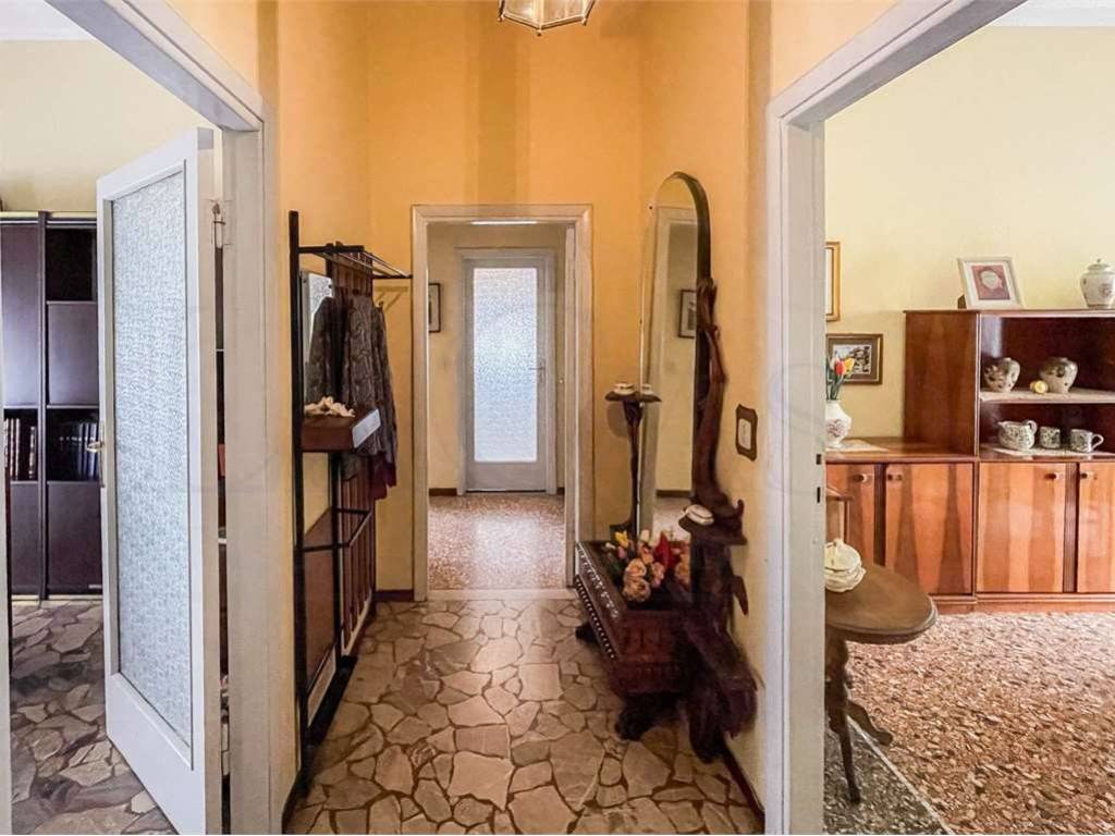 appartamento in vendita a Brescia in zona Urago/Mella