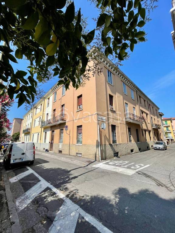 appartamento in vendita a Brescia in zona Porta Venezia