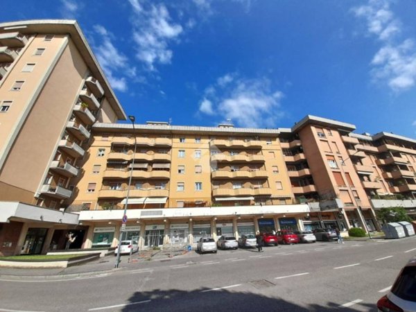 appartamento in vendita a Brescia in zona Volta