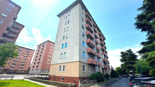 appartamento in vendita a Brescia in zona Urago/Mella