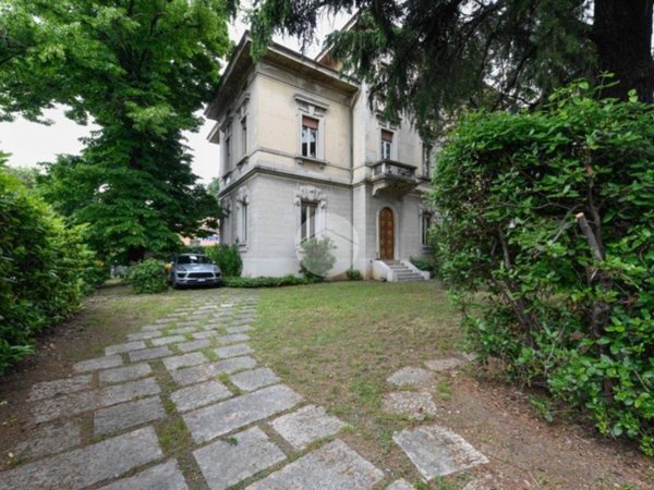casa indipendente in vendita a Brescia in zona Centro Storico