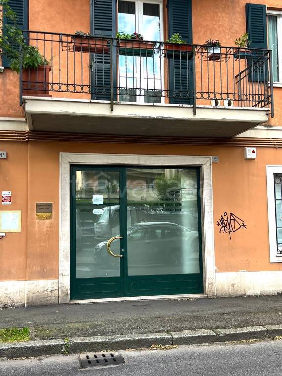 ufficio in vendita a Brescia in zona Fiumicello