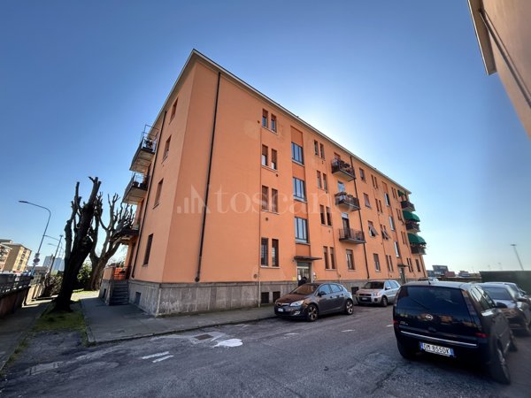 casa indipendente in vendita a Brescia in zona Don Bosco