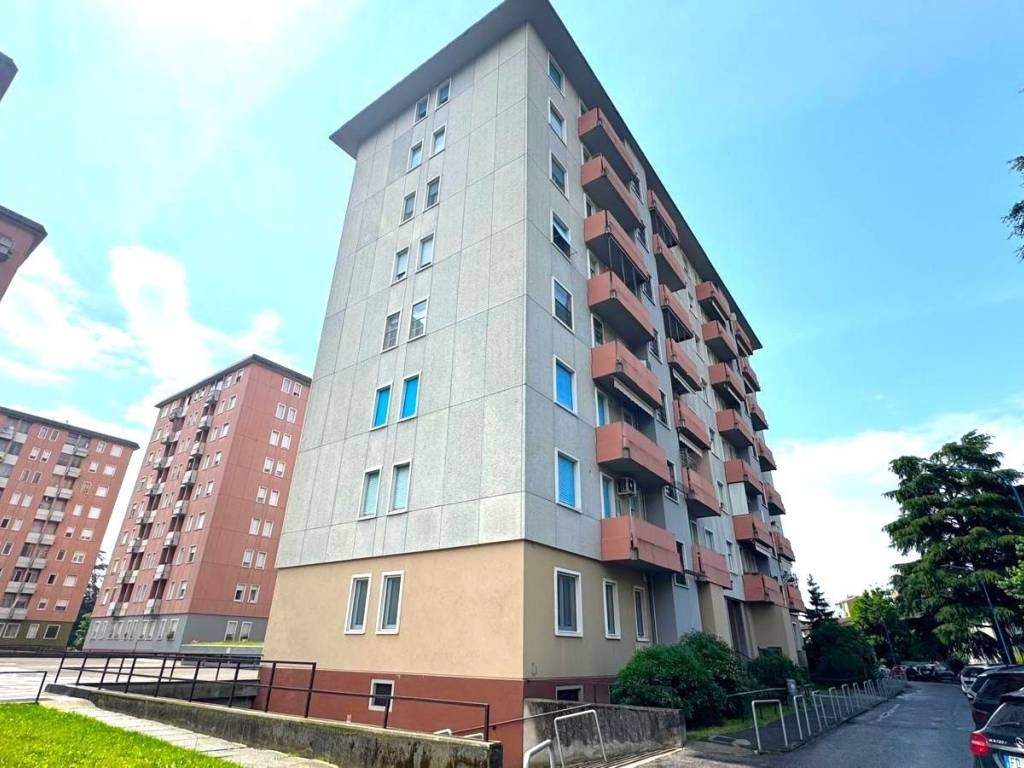 appartamento in vendita a Brescia in zona Chiusure