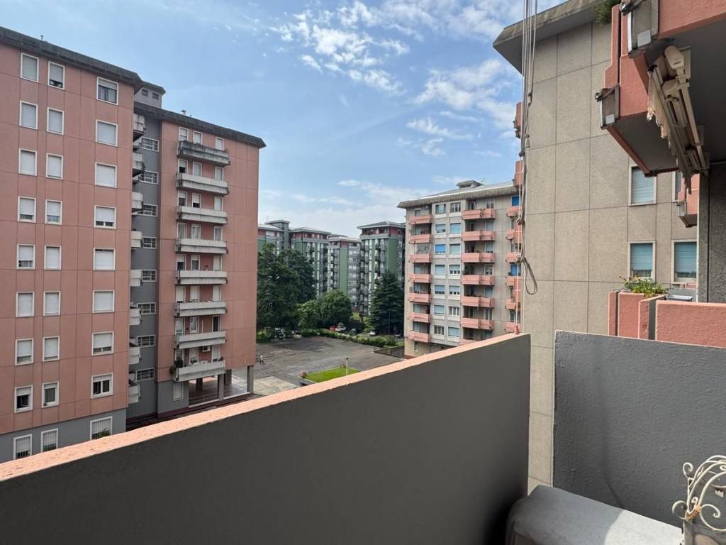 appartamento in vendita a Brescia in zona Chiusure
