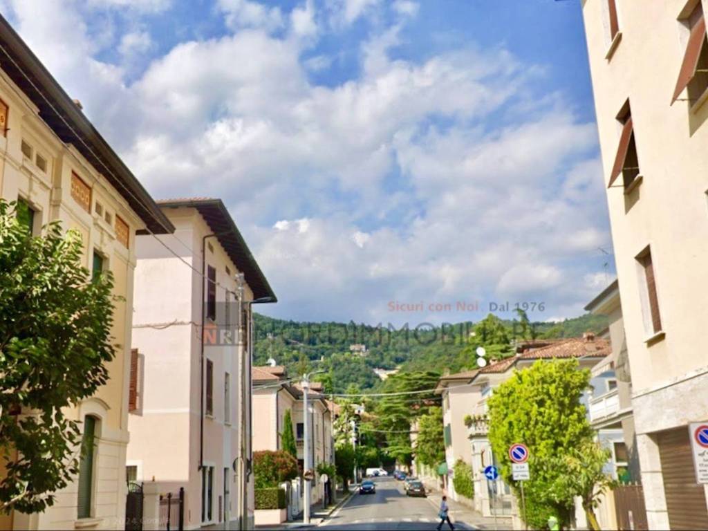 appartamento in vendita a Brescia in zona Porta Venezia
