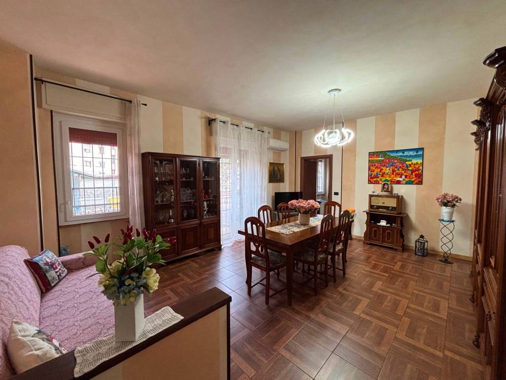 appartamento in vendita a Brescia in zona Volta