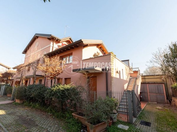 appartamento in vendita a Brescia in zona Chiusure