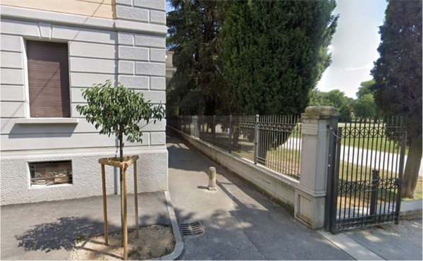 appartamento in vendita a Brescia in zona Mompiano