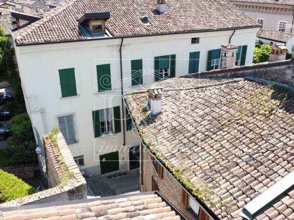 appartamento in vendita a Brescia in zona Centro Storico