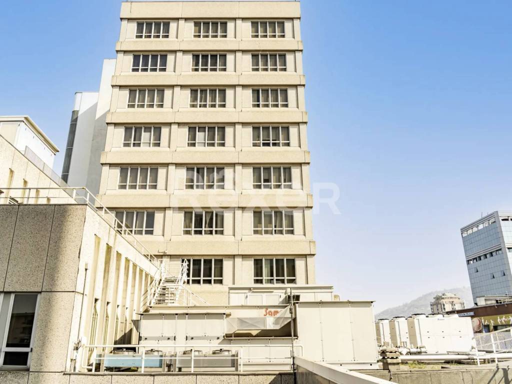 intera palazzina in vendita a Brescia in zona Volta