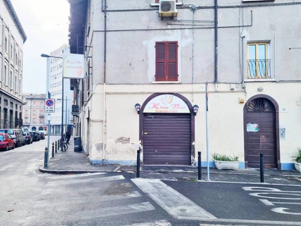 negozio in vendita a Brescia in zona Centro Storico