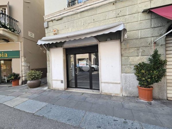 negozio in vendita a Brescia in zona Centro Storico