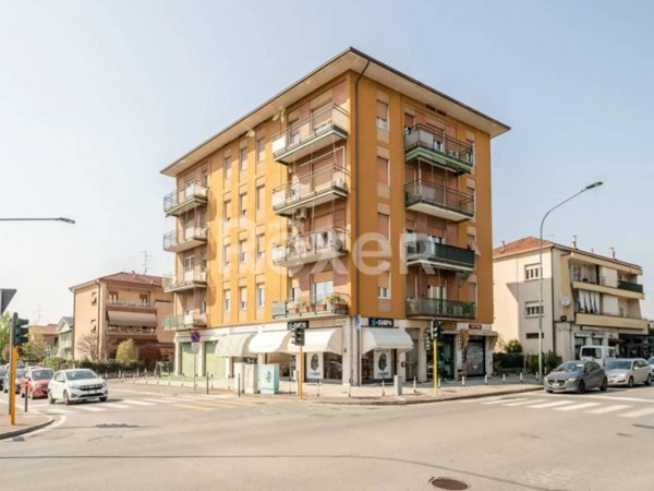 appartamento in vendita a Brescia in zona Folzano