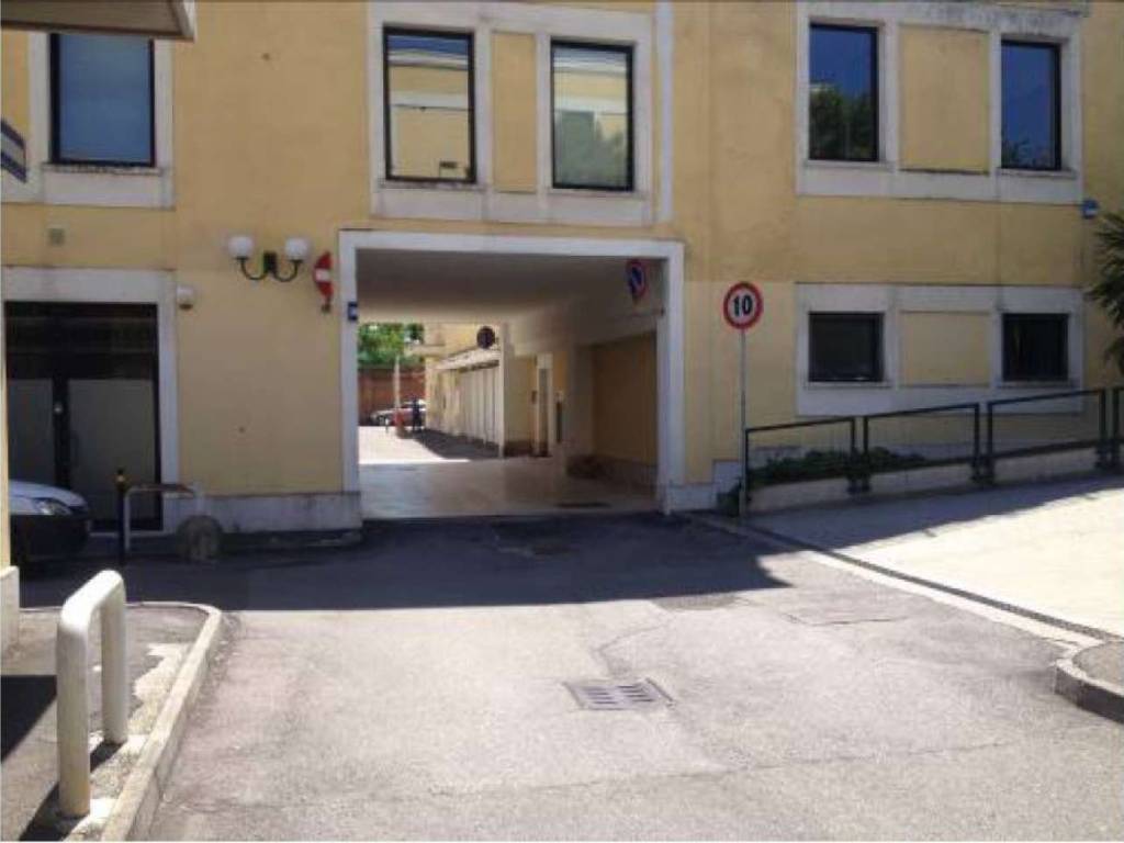 ufficio in vendita a Brescia in zona Borgo Trento