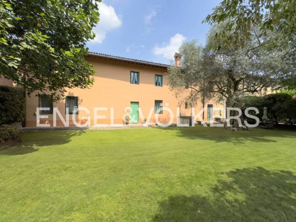 casa indipendente in vendita a Brescia in zona Mompiano
