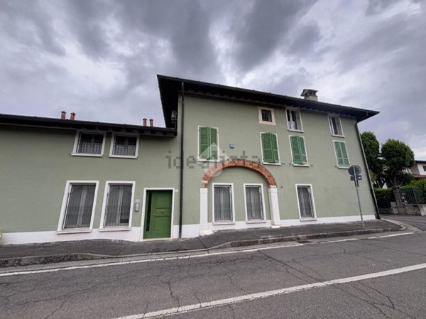 appartamento in vendita a Brescia in zona Volta