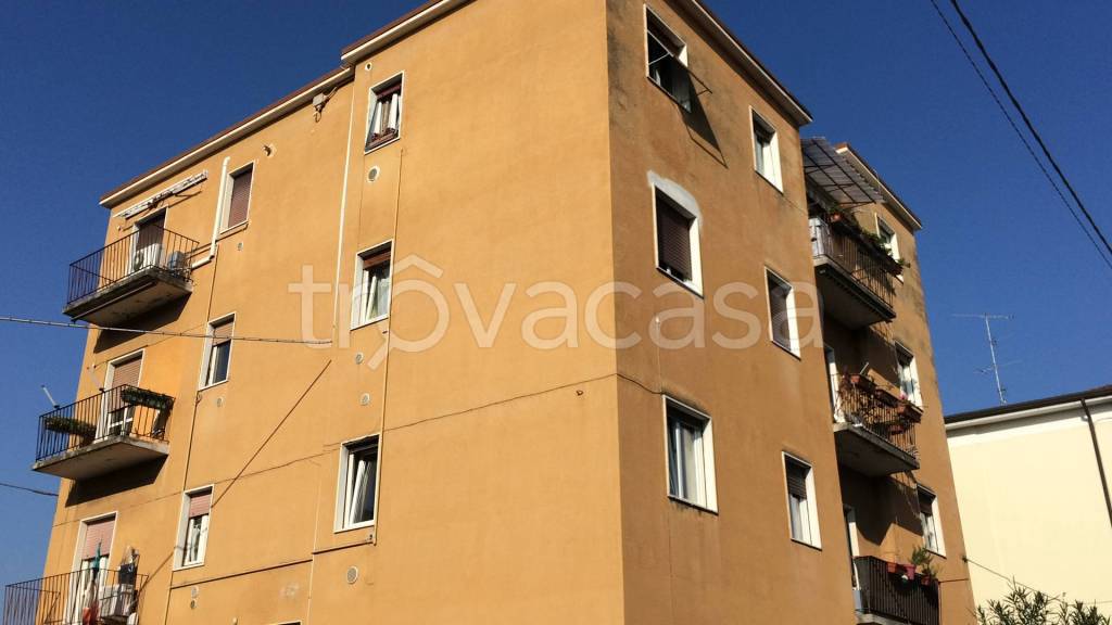 appartamento in vendita a Brescia in zona Centro Storico