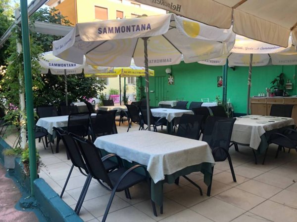 negozio in vendita a Brescia in zona Crocifissa di Rosa