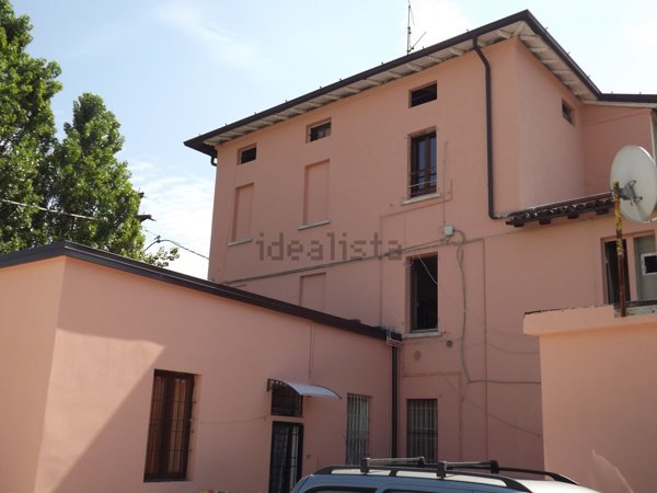 appartamento in vendita a Brescia in zona Villaggio Violino