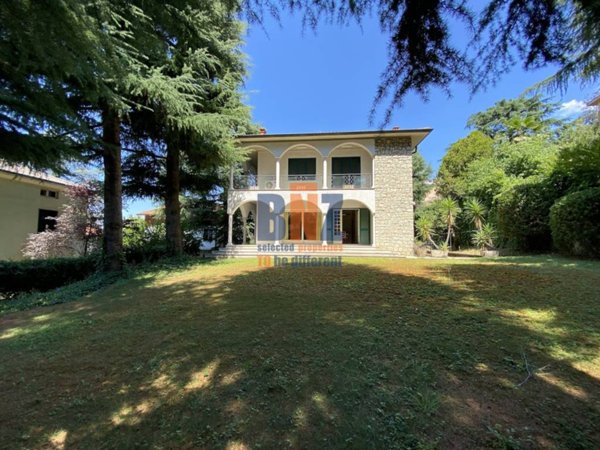 casa indipendente in vendita a Brescia in zona Mompiano