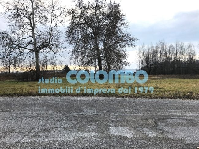 terreno edificabile in vendita a Brescia in zona Chiesa Nuova