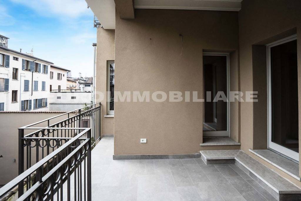 appartamento in vendita a Brescia in zona Centro Storico