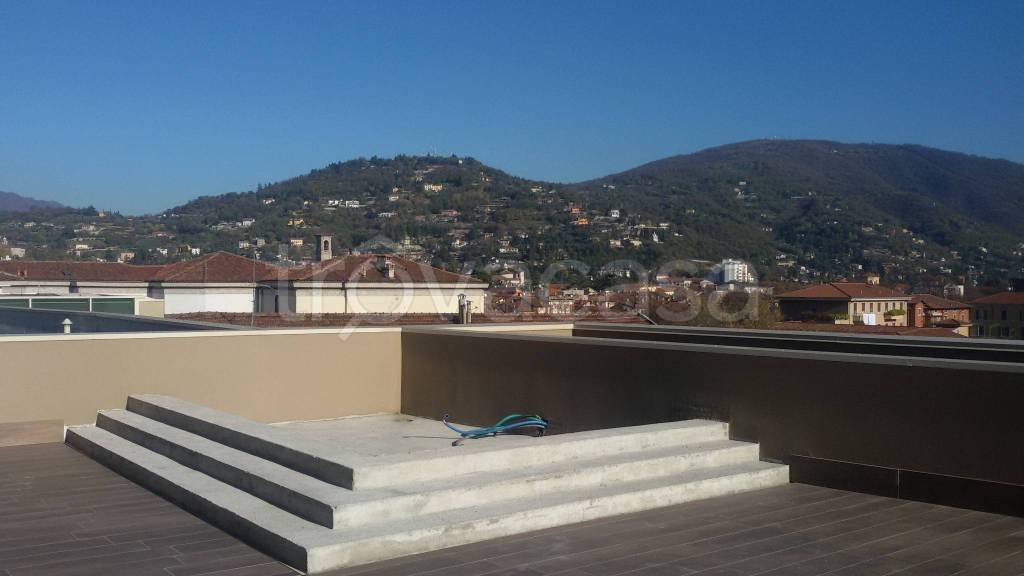 appartamento in vendita a Brescia in zona Centro Storico