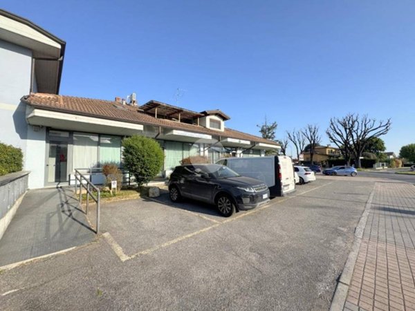 ufficio in vendita a Brescia in zona Folzano